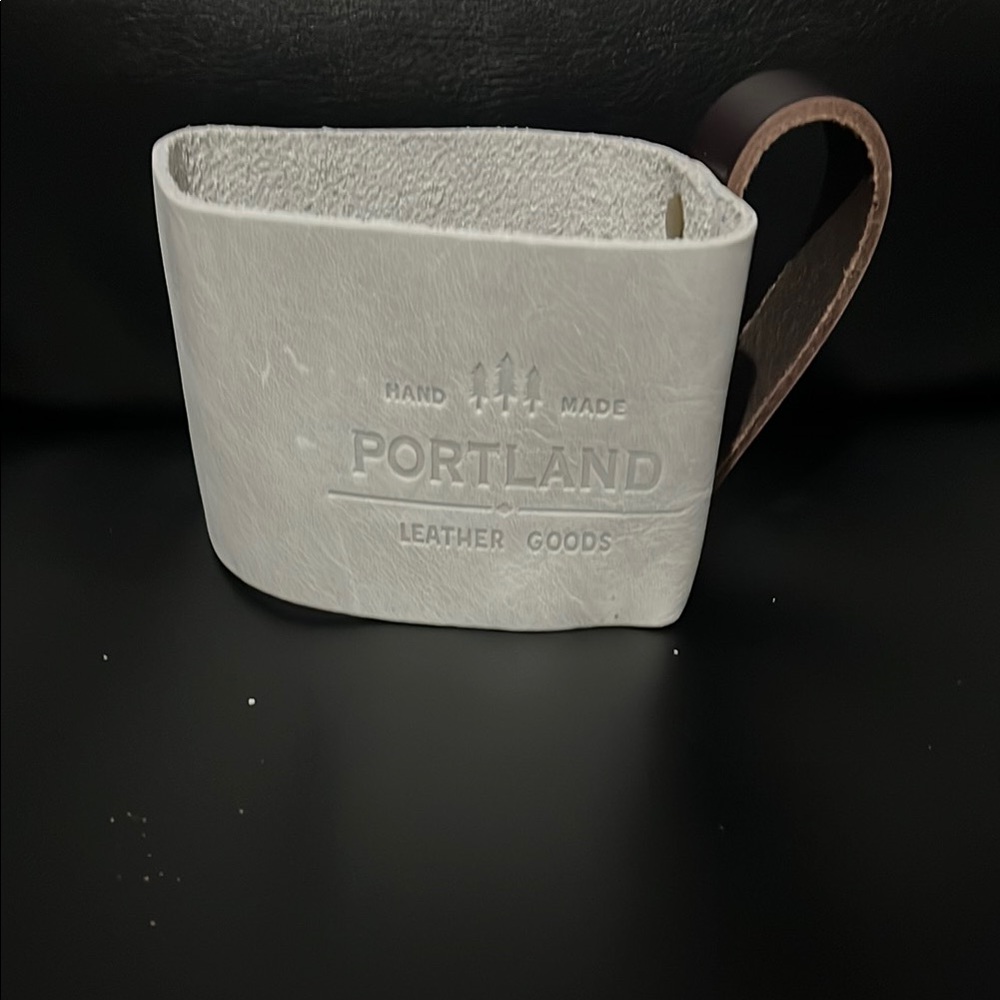 Portland Leather Goods mug hugger in beluga